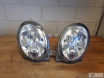 Daihatsu Trevis 2006 - 2010 koplamp links rechts schadevrij beschikbaar voor biedingen