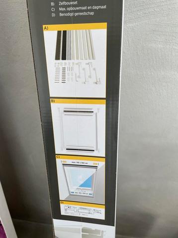 Moustiquaire et protection solaire pour fenetre de toit, Enlèvement, Lucarne