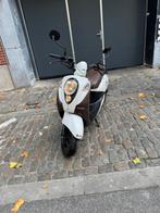 Sym mio 50cc classes B avec tous le papier et clés, Fietsen en Brommers, Scooters | SYM, Mio, Ophalen of Verzenden, Benzine, 50 cc