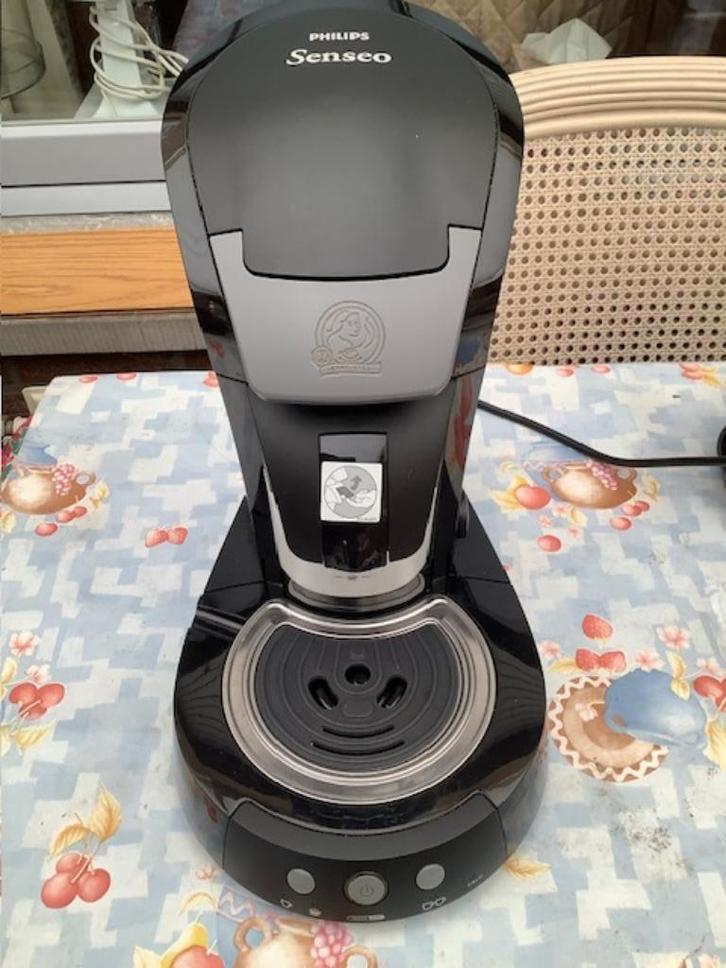 Senseo Philips type HD 7853/60 met melk schuimer, Elektronische apparatuur, Koffiezetapparaten, Gebruikt, Afneembaar waterreservoir