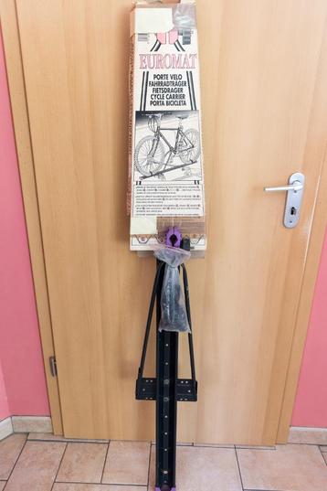 Porte vélo de galerie de toit beschikbaar voor biedingen