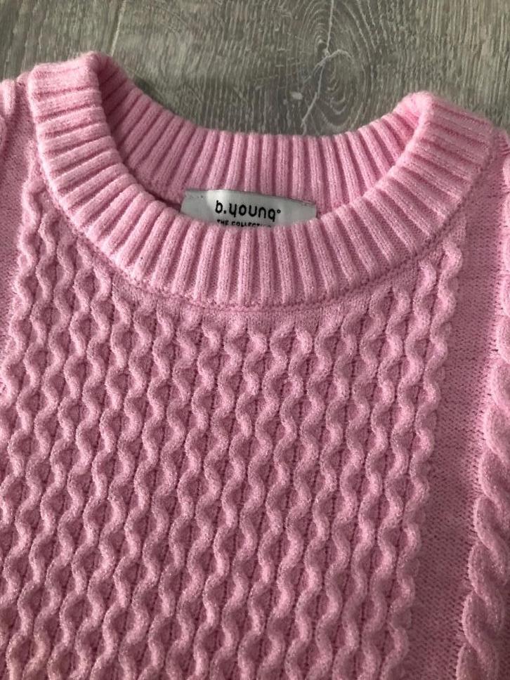 B Young trui splinternieuw, Kleding | Dames, Truien en Vesten, Nieuw, Maat 38/40 (M), Roze, Ophalen of Verzenden