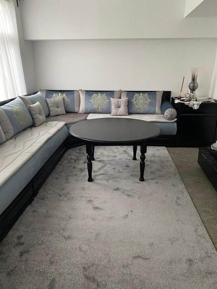 VOLLEDIG MODERNE MAROKKAANSE WOONKAMER + TAPIJT, Huis en Inrichting, Zetels | Complete zithoeken, Zo goed als nieuw, Hout, Ophalen