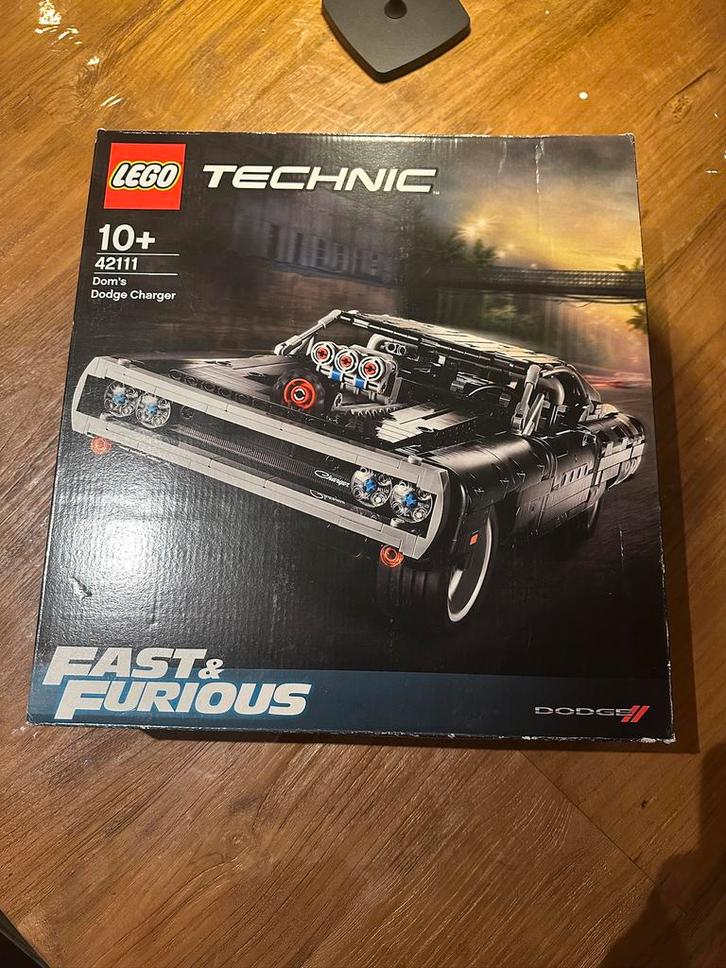 LEGO 42111 Dom's Dodge Charger NIEUW ORIGINEEL VERZEGELD, Kinderen en Baby's, Speelgoed | Duplo en Lego, Nieuw, Lego, Complete set