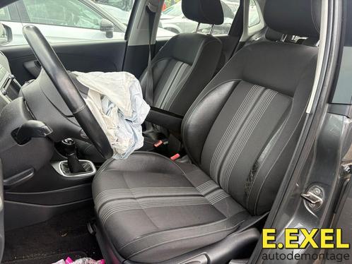 Bekledingsset  Volkswagen Polo 6R 2009-17 stof/leer, Auto-onderdelen, Interieur en Bekleding, Volkswagen, Gebruikt, Herkomst onderdeel bekend