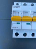 Teco 4 polige automaat 25 A, Doe-het-zelf en Bouw, Ophalen, Nieuw