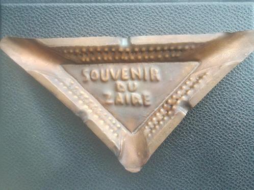 Cendrier cuivre souvenir du Zaïre ex Congo Belge, Antiquités & Art, Antiquités | Bronze & Cuivre, Cuivre, Envoi