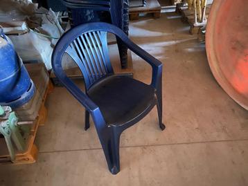chaise de jardin beschikbaar voor biedingen