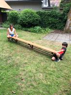 2 banken kleedkamer gymzaal hout en metaal, Ophalen