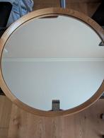 Ronde spiegel, Enlèvement