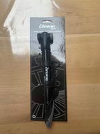 Pompe à main en aluminium Brand Chrono, Enlèvement ou Envoi, Neuf