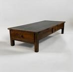 Lage tafel in eik, Antiek en Kunst, Antiek | Meubels | Tafels, Ophalen