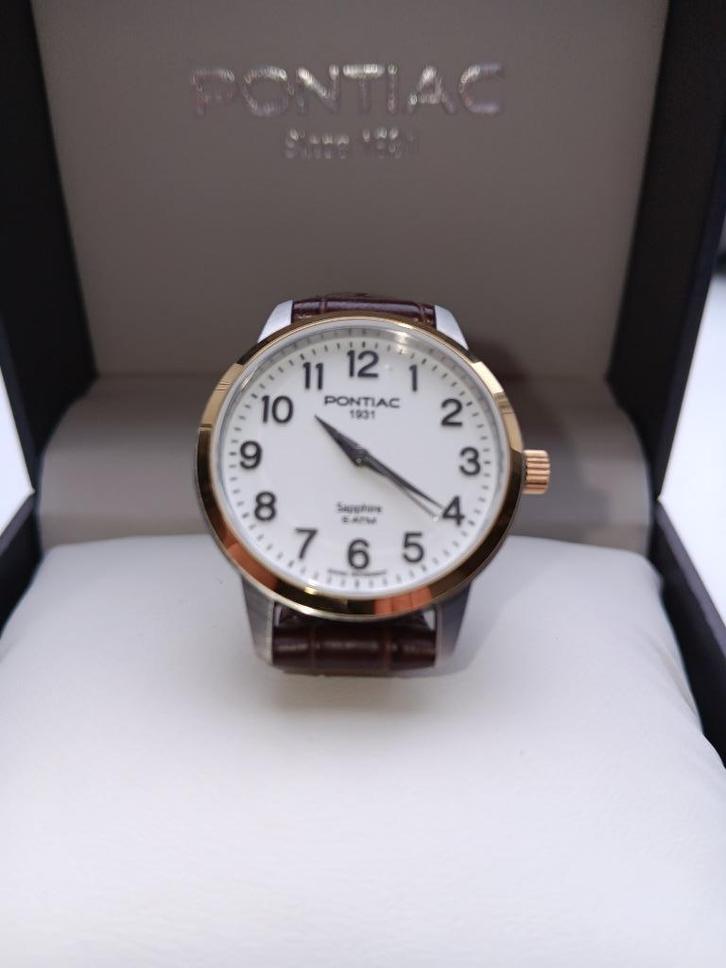dameshorloge Pontiac 1931, Handtassen en Accessoires, Horloges | Dames, Nieuw, Polshorloge, Overige merken, Staal, Leer, Ophalen