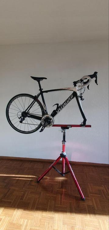 Feedback Sports Fiets Werkstandaard beschikbaar voor biedingen