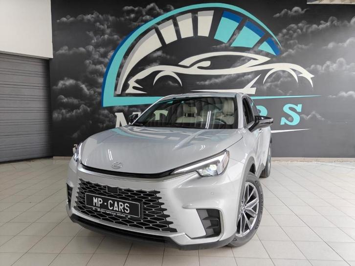 LEXUS LBX ELEGANT, Autos, Lexus, Entreprise, Achat, Autres modèles, ABS, Caméra de recul, Phares directionnels, Régulateur de distance