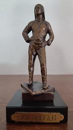 Oud bronzen beeldje 'Buildrager' op marmer., Antiek en Kunst, Ophalen of Verzenden