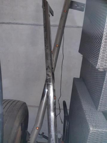 ZIJLATTEN SIDEBARS DAF XF480, Enlèvement, DAF