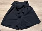 Zwarte short (Primark, maat 32), Vêtements | Femmes, Culottes & Pantalons, Comme neuf, Primark, Noir, Courts