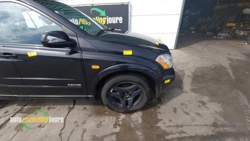 Scherm rechts-voor van een Ssang Yong Kyron, Auto-onderdelen, Carrosserie, Ssangyong, Gebruikt, 3 maanden garantie