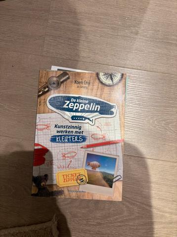 Koen Crul - De kleine zeppelin beschikbaar voor biedingen
