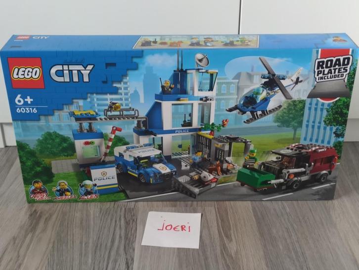 60316 LEGO City Police Station (NIEUW), Kinderen en Baby's, Speelgoed | Duplo en Lego, Nieuw, Lego, Complete set, Ophalen of Verzenden