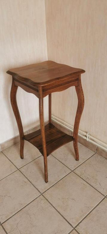 Lot Tablette, table en bois. 