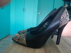 Zwarte pumps, maatje 36, Ophalen, Zo goed als nieuw, Pumps