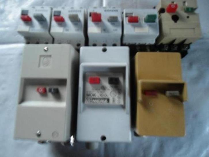 Motorbeveiligingschakelaars, Doe-het-zelf en Bouw, Elektriciteit en Kabels, Zo goed als nieuw, Schakelaar, Ophalen
