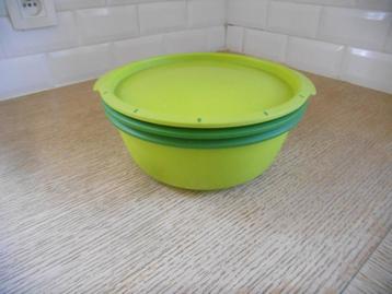Tupperware magnetron 3 onderdelen (stacaravan) - set beschikbaar voor biedingen