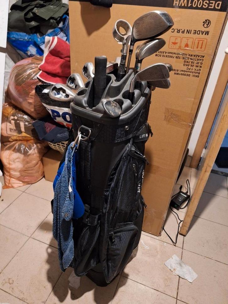 Golftas met uitgebreide set golfsticks, veel gebruikt, Sport en Fitness, Golf, Gebruikt, Set, Ophalen