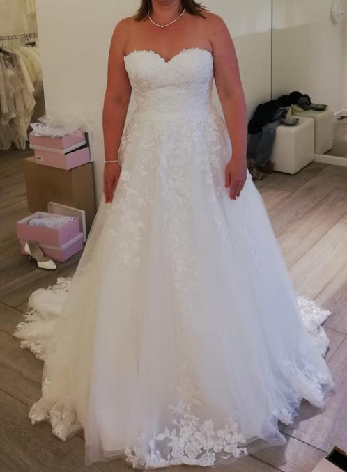 Bruidsjurk Stella York 6776 maat 40 nooit gedragen, Kleding | Dames, Trouwkleding en Trouwaccessoires, Nieuw, Trouwjurk, Wit, Ophalen of Verzenden