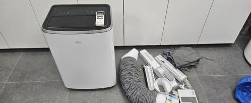 AEG mobiele airconditioner met complete accessoires, Elektronische apparatuur, Airco's, Zo goed als nieuw, Mobiele airco, 60 tot 100 m³