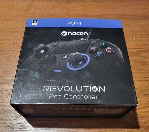 Nacon PS4 revolution pro controller zo goed als nieuw, Consoles de jeu & Jeux vidéo, Consoles de jeu | Sony Consoles | Accessoires