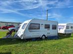 Caravan Knaus Azur Luxe-uitvoering bouwjaar 2017, Caravans en Kamperen, Caravans, Rondzit, Vast bed, Particulier, 4 tot 5 meter