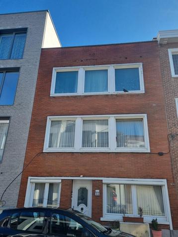 Appartement à vendre à Etterbeek, 1 chambre disponible aux enchères