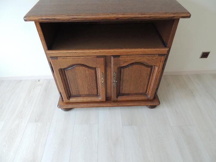 TV KAST, Maison & Meubles, Armoires | Mobilier de télévision, Comme neuf, Moins de 100 cm, 50 à 100 cm, 25 à 50 cm, Chêne, Enlèvement ou Envoi