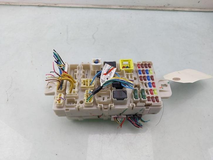 ZEKERINGKAST Mitsubishi Space Star (A0) (|8637A910|), Auto-onderdelen, Elektronica en Kabels, Mitsubishi, Gebruikt