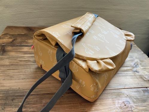 Reissetje :Noukies opvouwbare stoelverhogers incl. slab+komm, Kinderen en Baby's, Kinderstoelen, Zo goed als nieuw, Overige typen