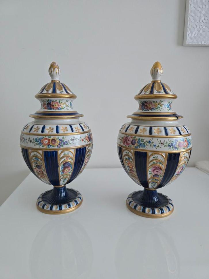 2x porseleinen vaas Sèvres, Antiek en Kunst, Antiek | Vazen, Ophalen of Verzenden