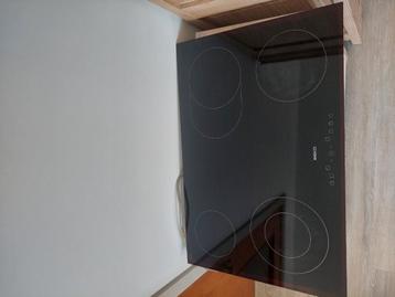 Plaque vitrocéramique Beko de 77 cm de large, Electroménager, Enlèvement, Comme neuf