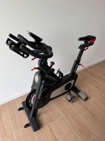 Spinning fiets VPS beschikbaar voor biedingen