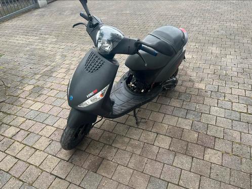 Piaggio zip 172cc a klasse, Fietsen en Brommers, Scooters | Piaggio, Gebruikt, Zip, Ophalen