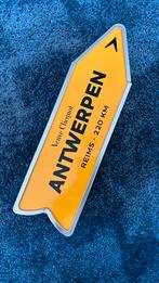 Yellow arrow label Veuve Clicquot, Verzamelen, Wijnen, Ophalen, Frankrijk, Nieuw, Champagne