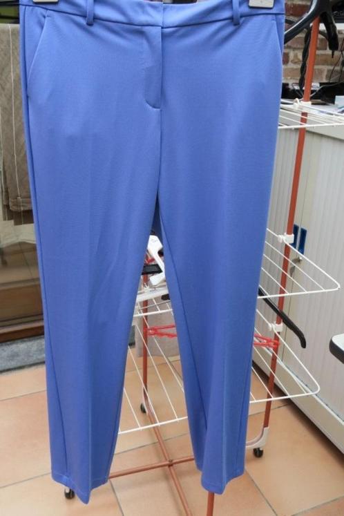 Broek nieuw blauw Liviana Conti mt 44 (it 48), Kleding | Dames, Broeken en Pantalons, Nieuw, Maat 42/44 (L), Blauw, Lang, Ophalen of Verzenden