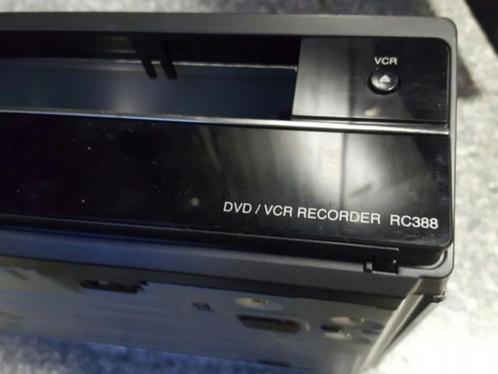 Enregistreur cassette sur dvd combiné LG r388 dvd / vhs, TV, Hi-fi & Vidéo, Lecteurs DVD, Utilisé, Lecteur DVD, LG, Enlèvement ou Envoi