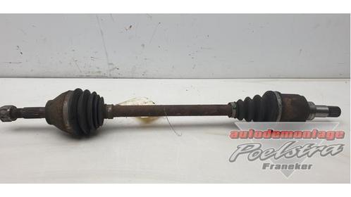 Aandrijfas links-voor van een Peugeot 1007, Auto-onderdelen, Remmen en Aandrijving, Peugeot, Gebruikt, 3 maanden garantie, Ophalen of Verzenden