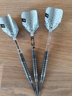 Dartspijlen van Johnny Clayten, Sport en Fitness, Darts, Ophalen, Zo goed als nieuw, Pijlen