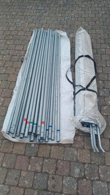 Party tent buizen  beschikbaar voor biedingen