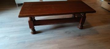 salontafel van kerselaar hout beschikbaar voor biedingen