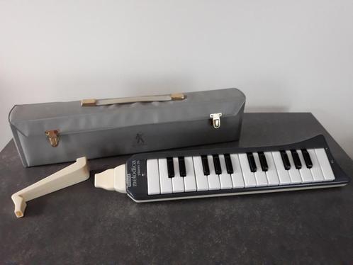 Melodica HOHNER Piano 26, Muziek en Instrumenten, Blaasinstrumenten | Mondharmonica's, Zo goed als nieuw, Met koffer of doosje